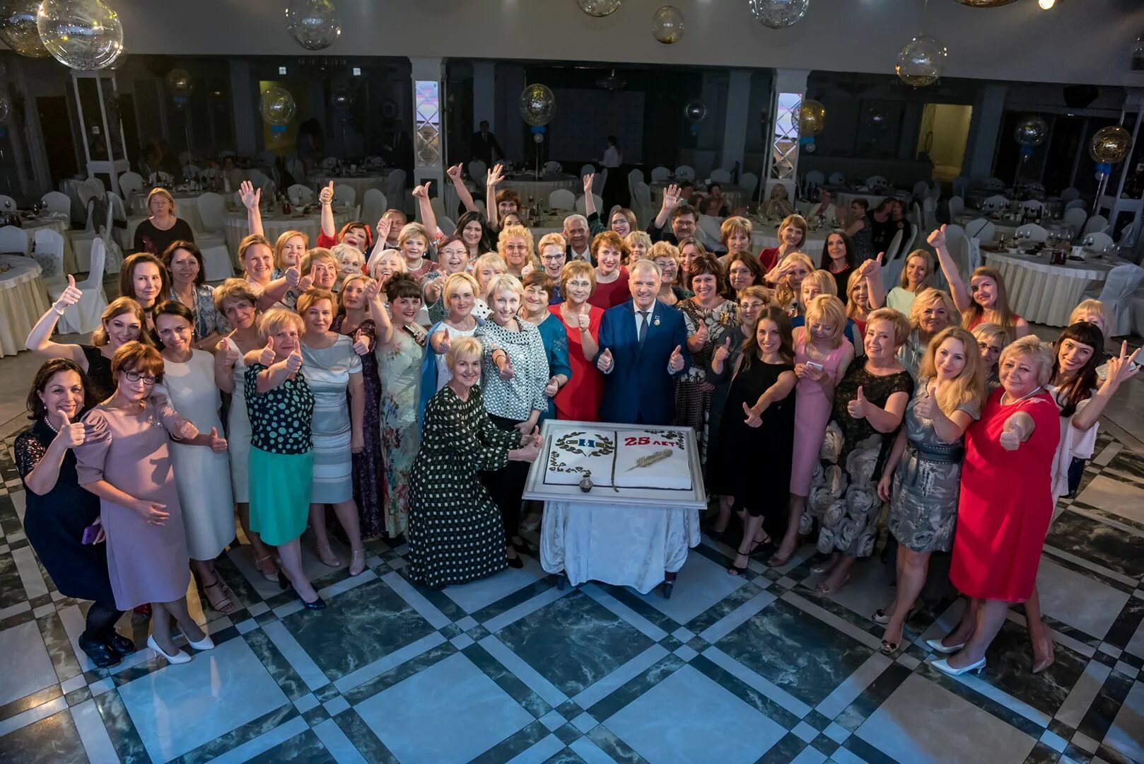 Нотариус неугодникова елена григорьевна челябинск. Нотариальная палата челябинской области. Третьяков сергей президент нотариальной палаты челябинской. Челябинская нотариальная палата. Третьяков сергей президент нотариальной палаты челябинской.