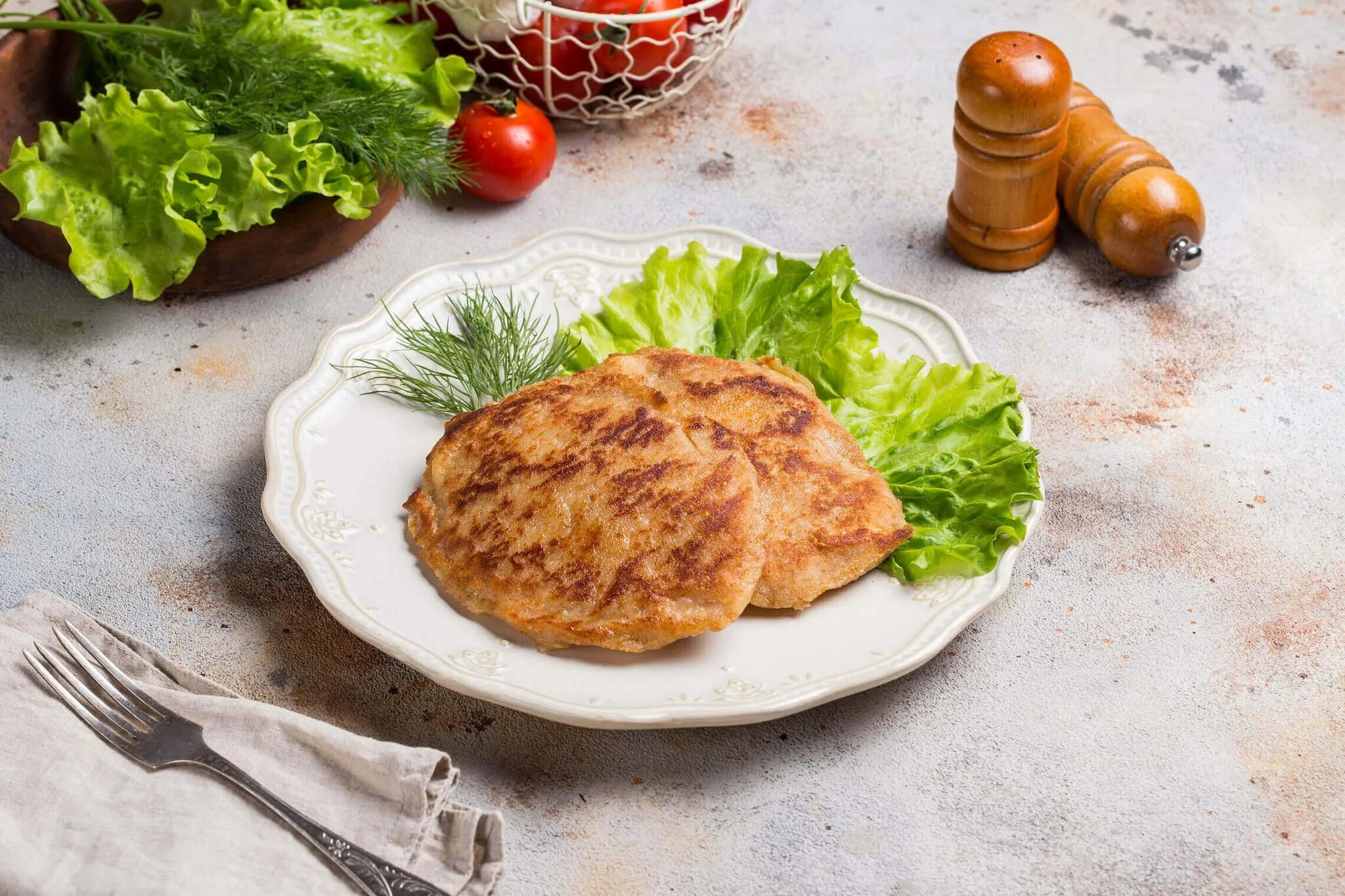 Шницель из филе. Шницель куриный. шницель из куриного филе. шницель с курицей. шницель в панировке.