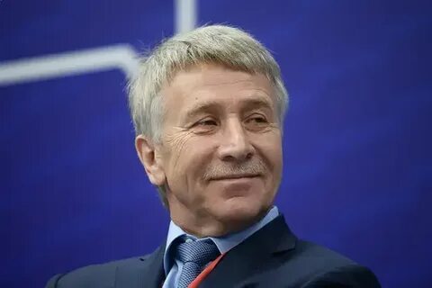 вице президент новатэк