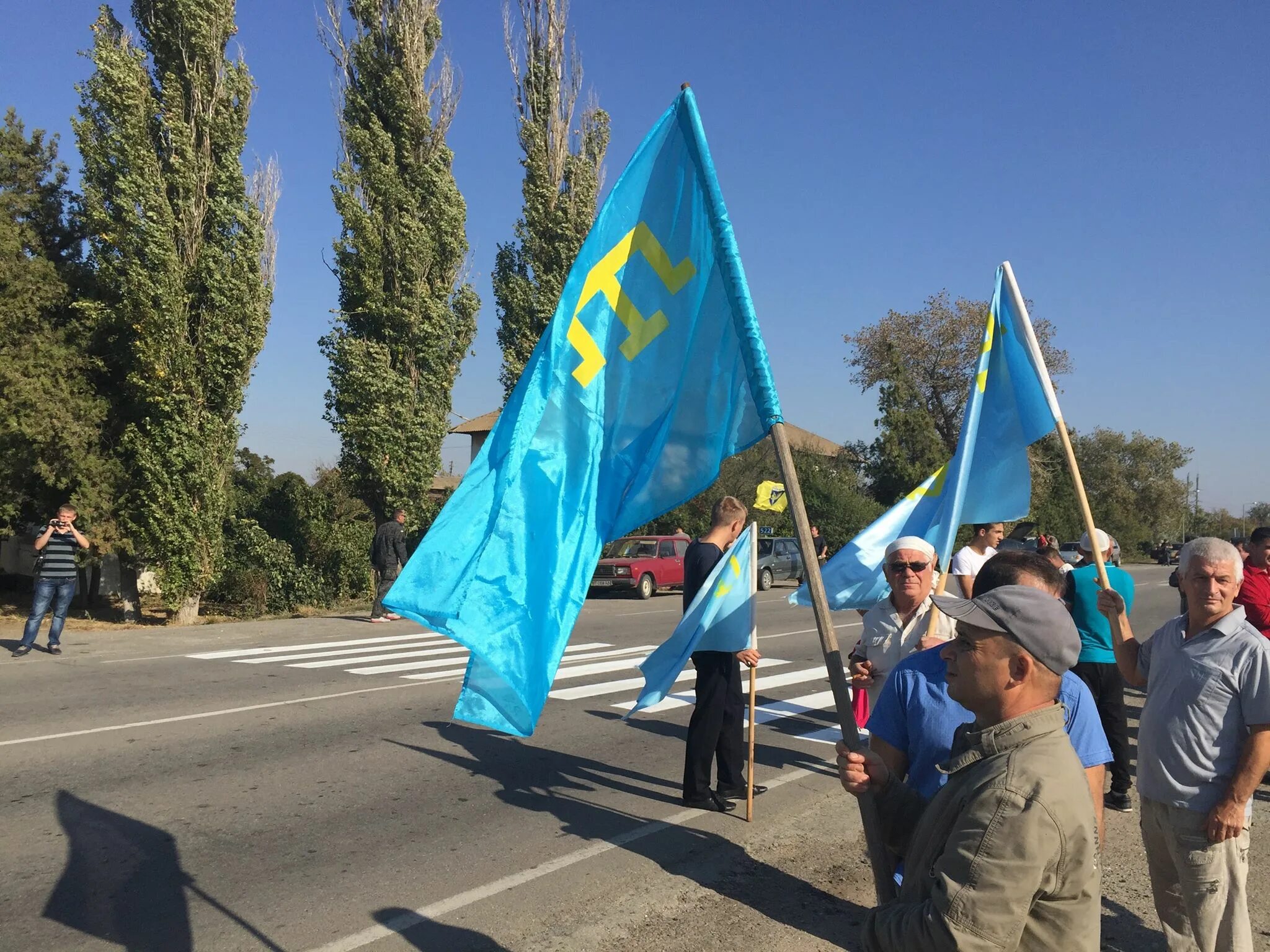 Блокада крыма. Блокада Крыма 2014. Гражданская блокада Крыма. Чаплинка Херсонская. Чаплинка Украина.