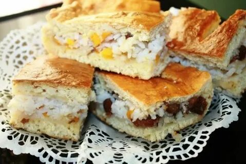 Сладкий пирог с рисом изюмом и курагой