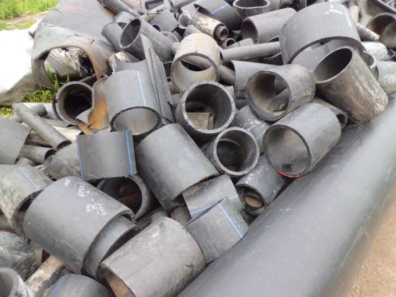 Пнд трубы отходные. Пнд трубы лом. Обрезки труб пнд. Обрез трубы. Обрезки труб пнд.