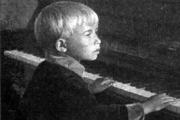 Надежда" советской музыки: Александре Пахмутовой 88 лет - Газета.Ru
