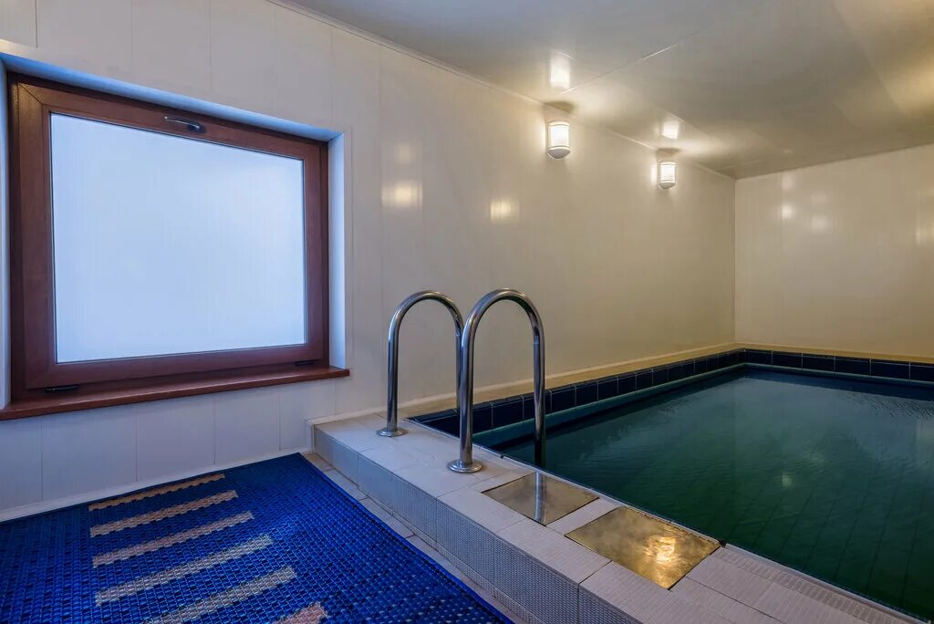 Термы мытищи летная. Бассейн медведково. Комплекс в мытищах с бассейном. Family fitness екатеринбург. Термы мытищи бассейн.