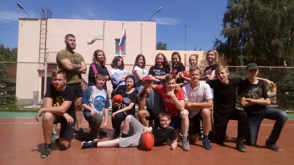 Лагерь смарт кэмп ульяновск. Кэмп ульяновск. Иволга оренбургская ул. Smart camp ульяновск. Лагерь смарт ульяновск чердаклы.