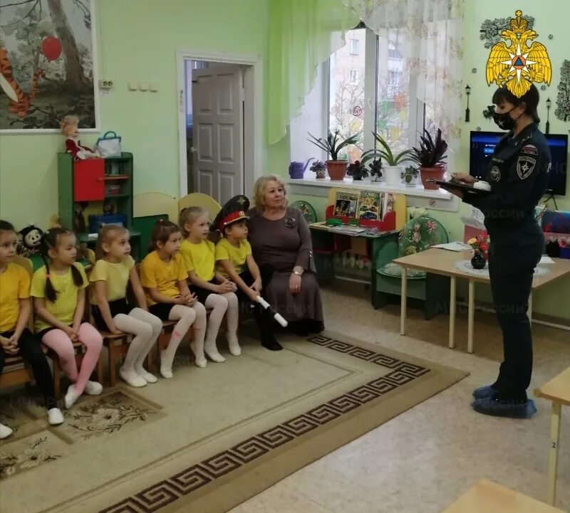 Детский сад 11 галич. Встреча с мчс в детском саду для детей. Поселок ягельный. Детский сад арктика новый уренгой. Нюксенский детский сад фото.