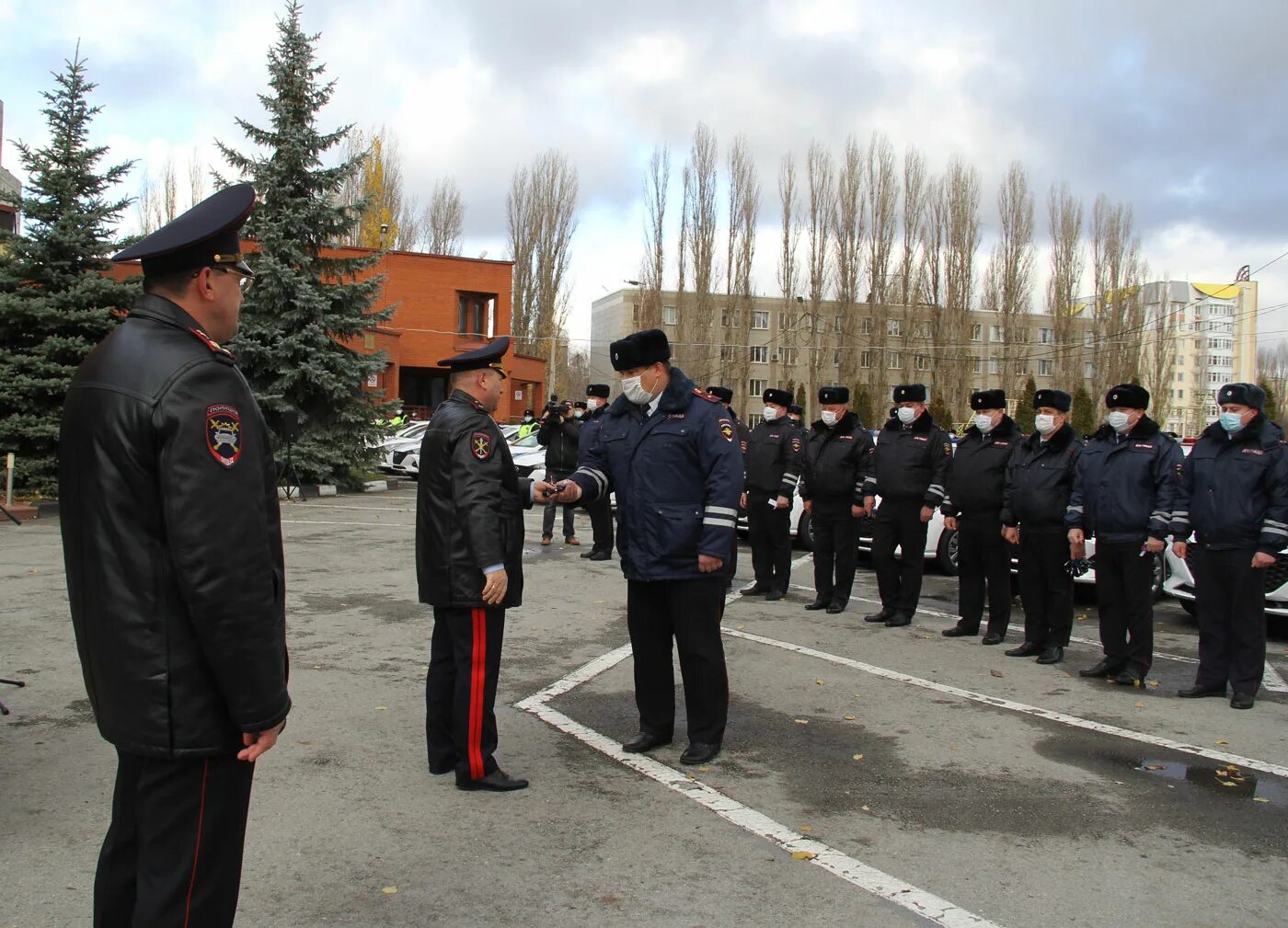 Фото липецких полицейских. Милиция липецк. Западный отдел полиции. Колмаков олег липецк полиция. Липецкая полиции строй.