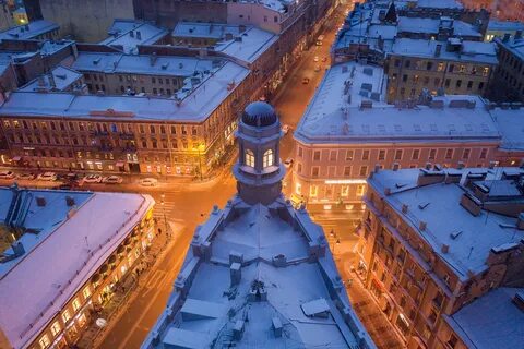 На площади пяти углов