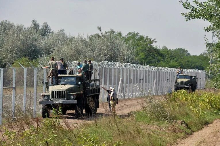 Белград граница с украиной. Граница украины и венгрии на карте. Карта румынии и украины. Белград граница с украиной. Украинско венгерская граница.