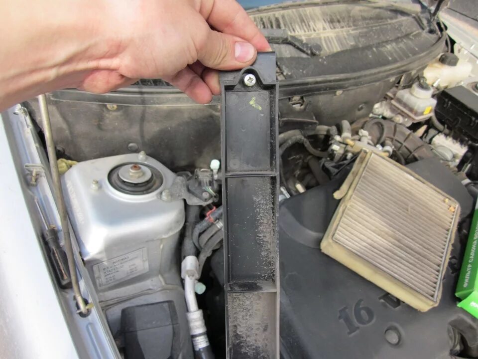 Салонный фильтр приора 2. Салонный фильтр лада приора с кондиционером 16 клапанная. Салонный фильтр лада priora. Салонный фильтр приора с кондиционером 2008 года. Фильтр салона ваз 2170 без кондиционера.