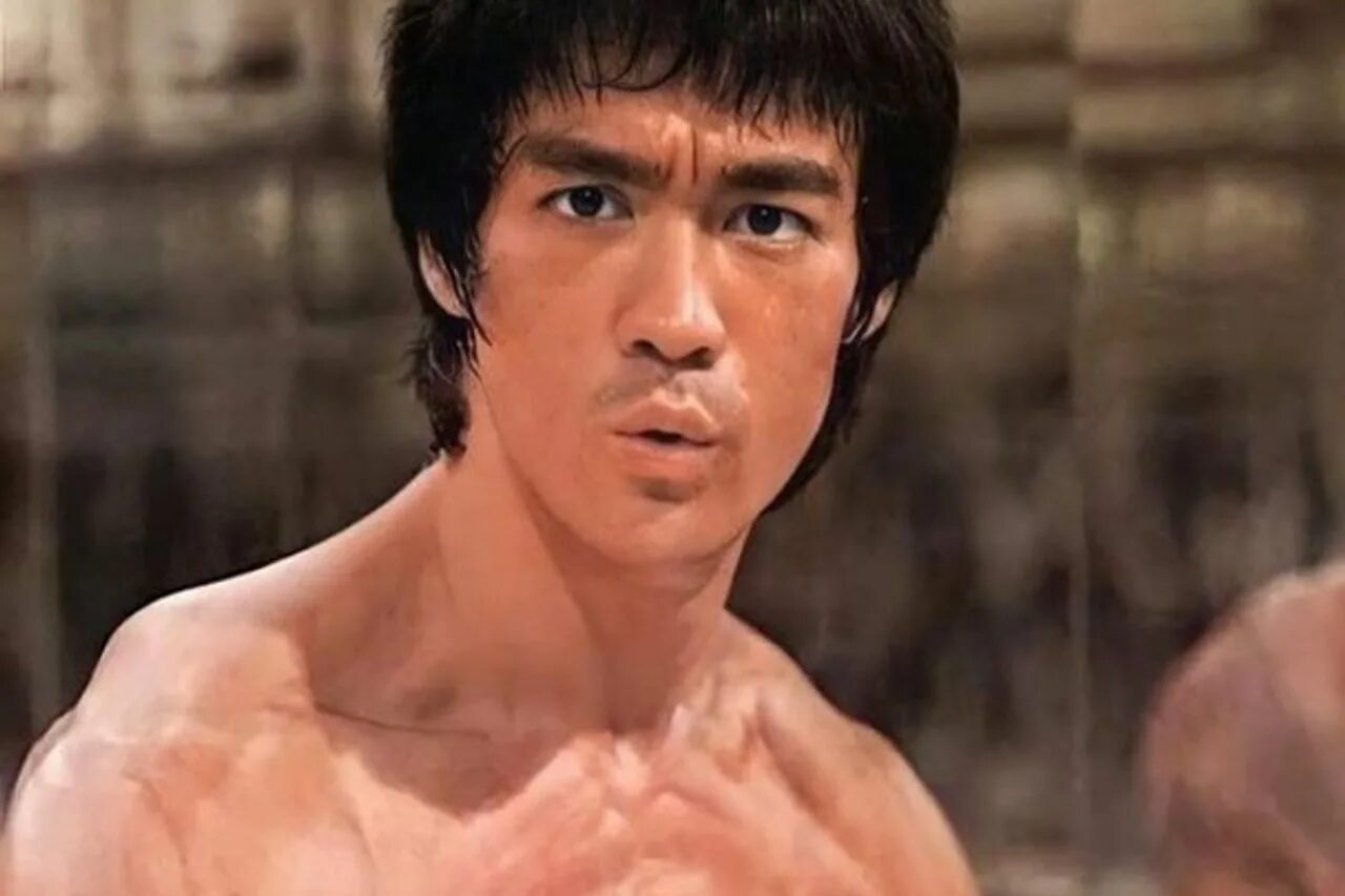 Брюс ли. Bruce Lee игра. Кен кулак звезды Брюс ли. Брюса Лабрюса. Жил брюс ли