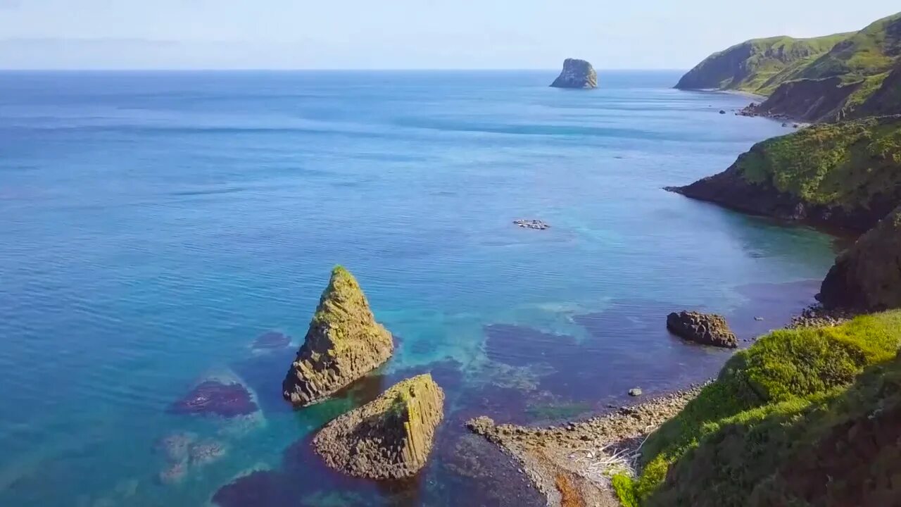 Национальный парк шантарские острова. Клумба в форме острова сахалин фото. Сахалин заказник поронайский. Сахалин остров сокровищ или заповедный край. Гора коврижка/мыс виндис.