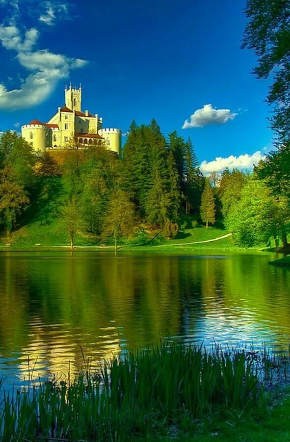 11.Schross Liechtenstein Castle, Liechtenstein, Calender