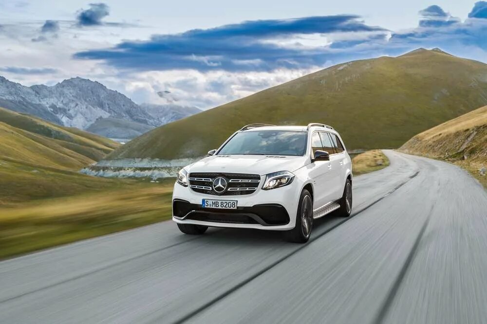 Мерседес gls 2018. Новый gls 2022 мерседес. Мерседес бенц джип gls. Мерседес глс 63. Gls обои.