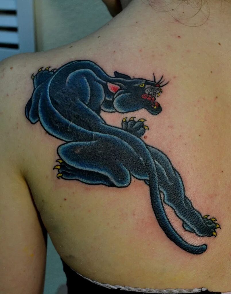 Тату пантера значение для девушек. Тату пантера для девушек. Тату пантера на лопатке. Татуировка пантера для девушек. Тату пантера для девушек.