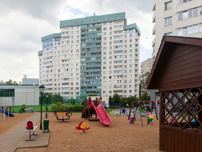 Жк гагарин москва. Жк гагарин парк. Жк парк гагарина пенза. Гагаринский парк симферополь. Пензгорстройзаказчик арбеково парк.