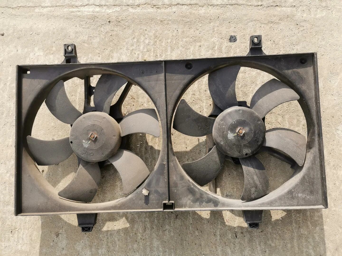 Вентилятор радиатора ниссан