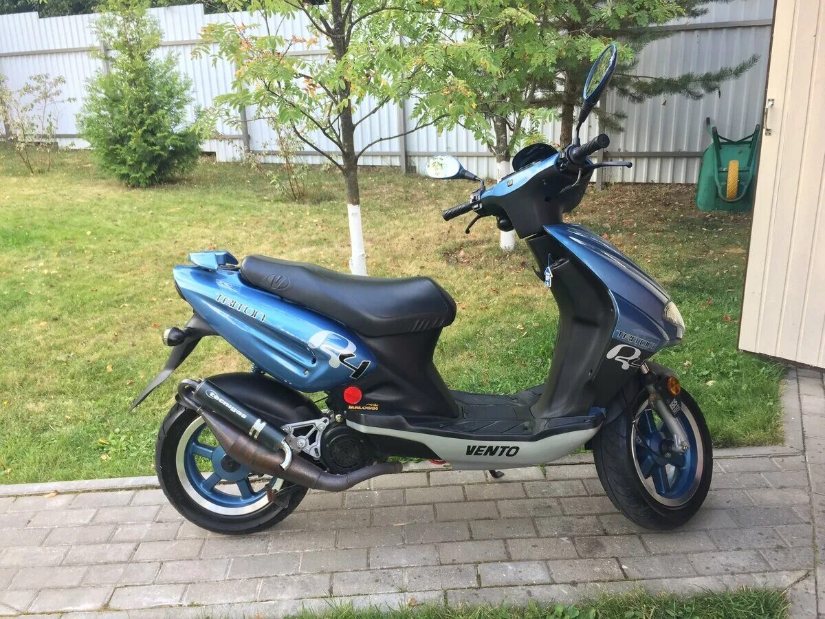 Скутер vento triton r4. Скутер тритон. Венто тритон 100 кубов. Скутер тритон 50. Скутер vento triton.