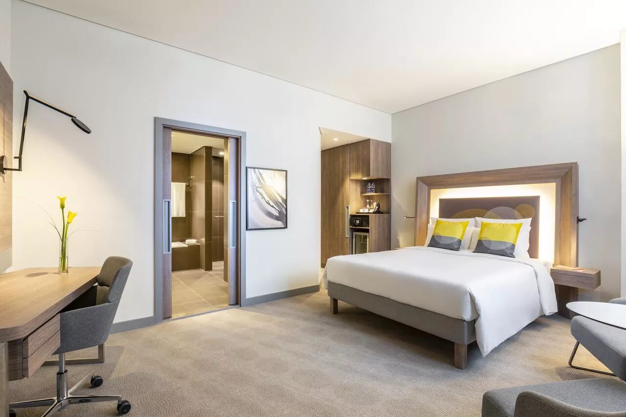 Сити бур дубай. Novotel bur dubai hotel есть ли бесплатный трансфер. Новотель бур дубай. Novotel bur dubai 4. Novotel bur dubai.