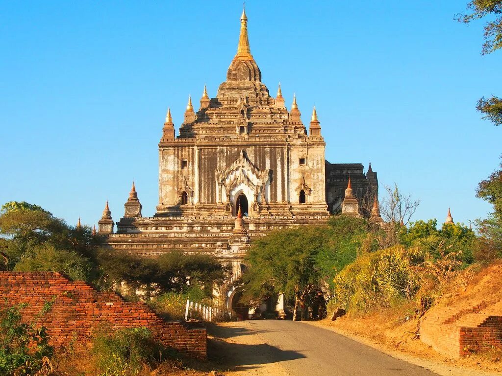 Страна 1000 городов. Древние храмы Багана, Бирма (Мьянма). Паган (Баган), Мьянма. Баган Мьянма. Паган (Баган) — город тысячи храмов. Храмы в Багане (Паган).