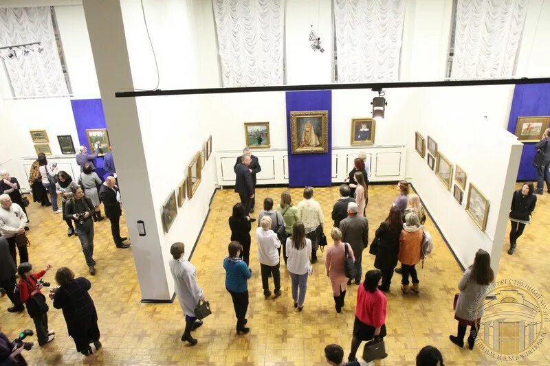 выставочный зал киров