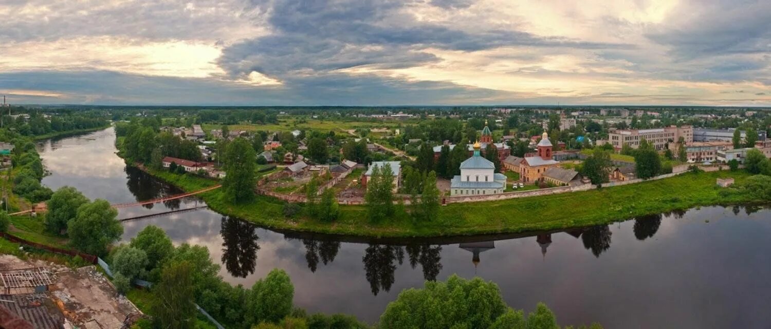 Красноармеец и медсестра, genre sculpture, Novgorod Region, Borovichi, naberezhn