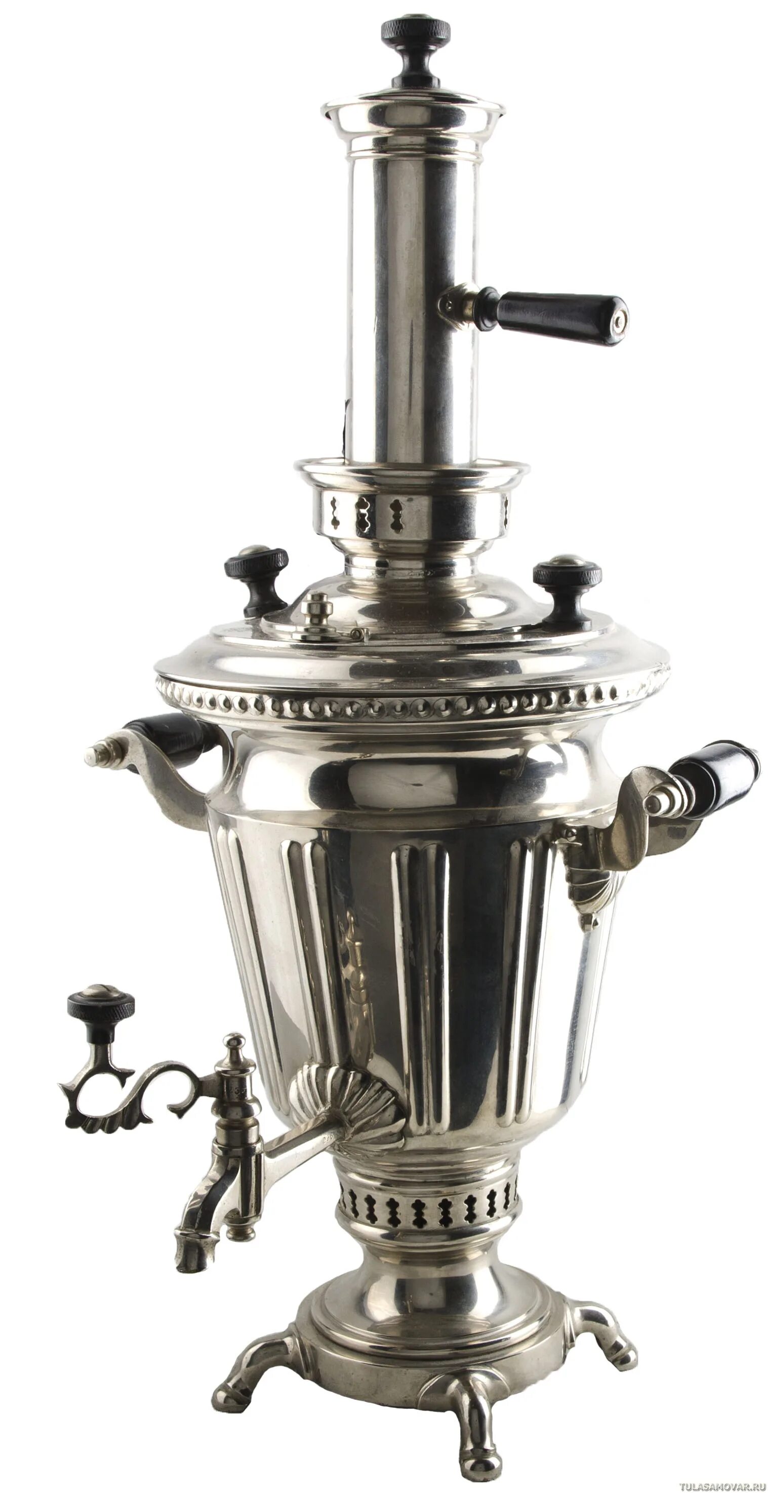 Самоварная 2. Самовар электрический 2 литра. Самовар 2 литра на дровах , рюмка. Самовар латунный фабрика баташева в туле 12 литров 7 медалей. Самовар ферзь.