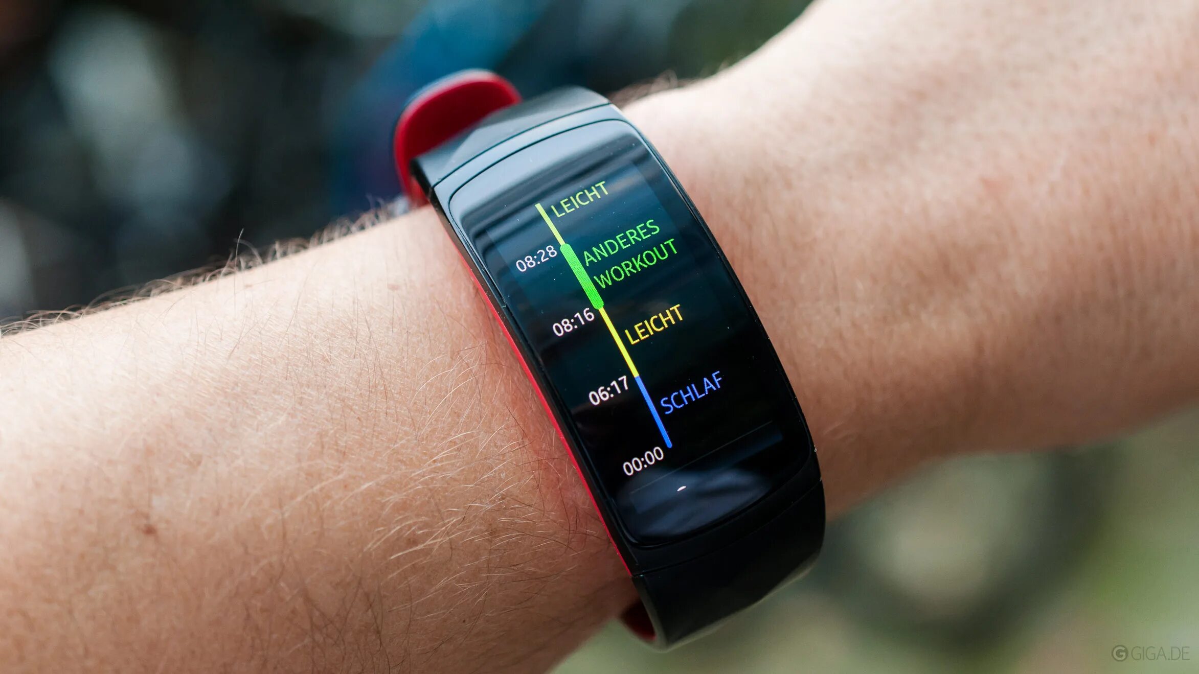 Watch fit 2 как установить приложения. Экран reboot gear fit 2. galaxy fit 2 интерфейс. samsung fit 2 дисплей. samsung gear fit2 fit 2 батарея разъем.