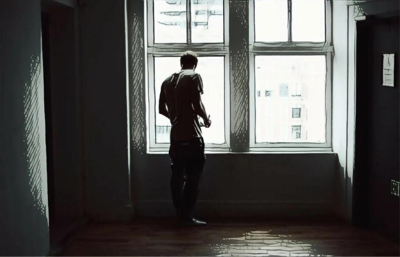 Мужчина без квартиры. Мужчина возле окна. Одинокий человек в комнате. Мужчина спиной у окна. Мужчина один в комнате.