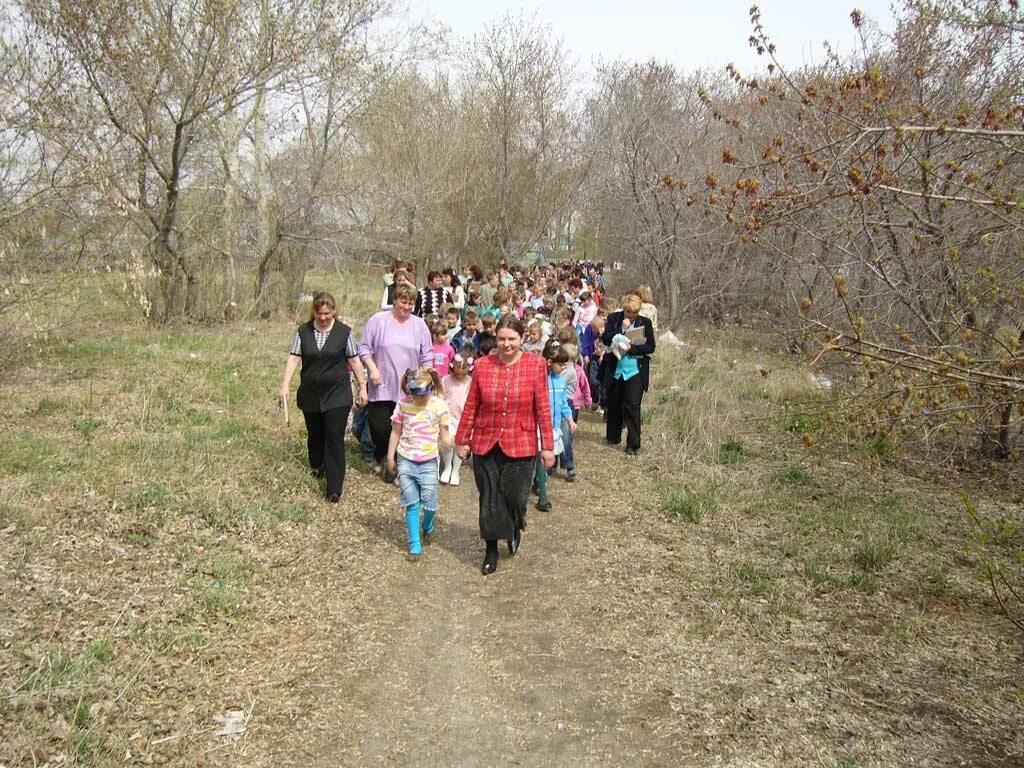 Побочино одесский район. Село Побочино. Село Побочино Омской области. Село Побочино Омская область 1 сентября 2012 год. Пенза село Побочино.