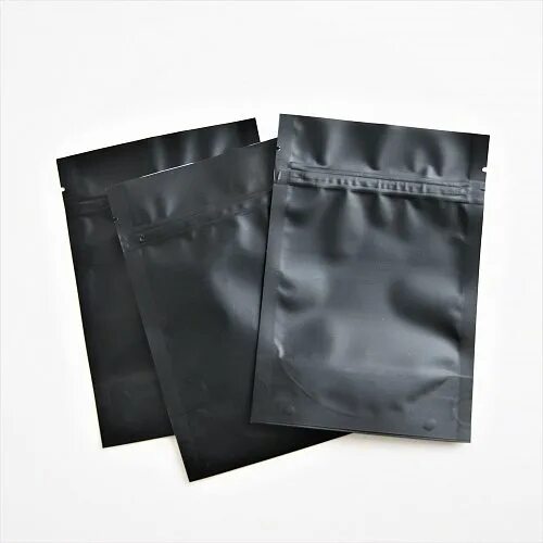 Zip lock пакет 40x60. Дой пак зип лок. Черный зип лок пакет. Пакет с зип замком. Zip lock 100 микрон.