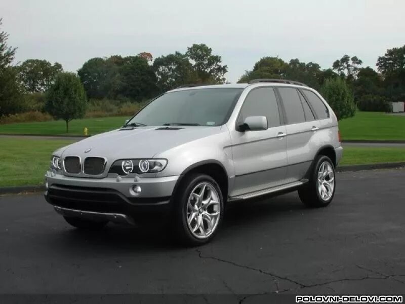 Bmw x5 3.0 бензин. БМВ х5 е53 2002. БМВ х5 е53 серебристый. BMW x5 e53 серебристый. BMW x5 e53 зеленый.