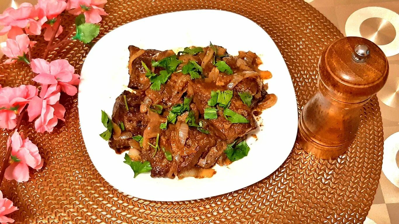 Как приготовить гуляш из говяжьей печени