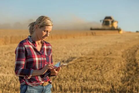 Her is farming