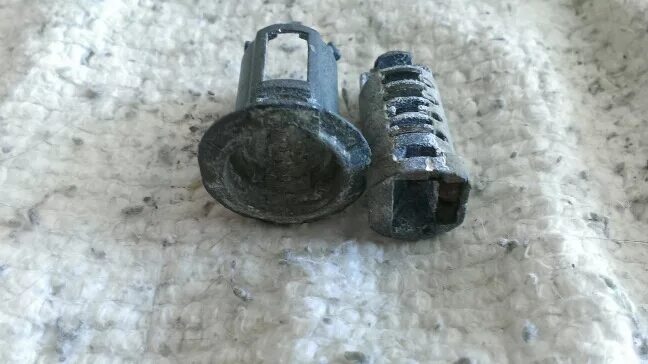 Купить личинки замка для Ниссан Примера (Nissan Primera) 3 2001 - 2008 1.8 бенз.