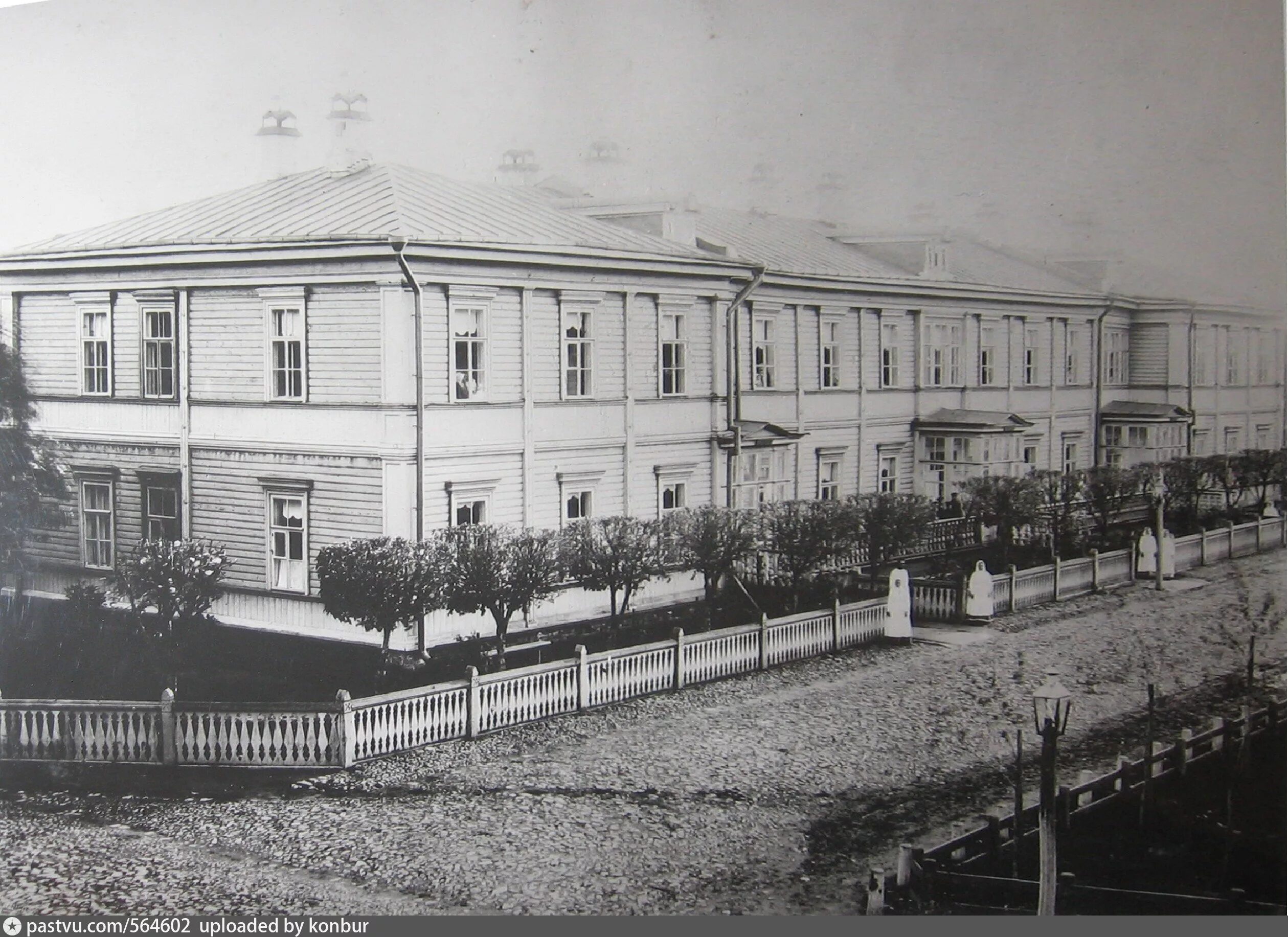 Городская больница старых большевиков. Тверская мануфактура больница. Училище Тверской мануфактуры. Нахичеванская больница 1892. Морозовская больница 19 век.