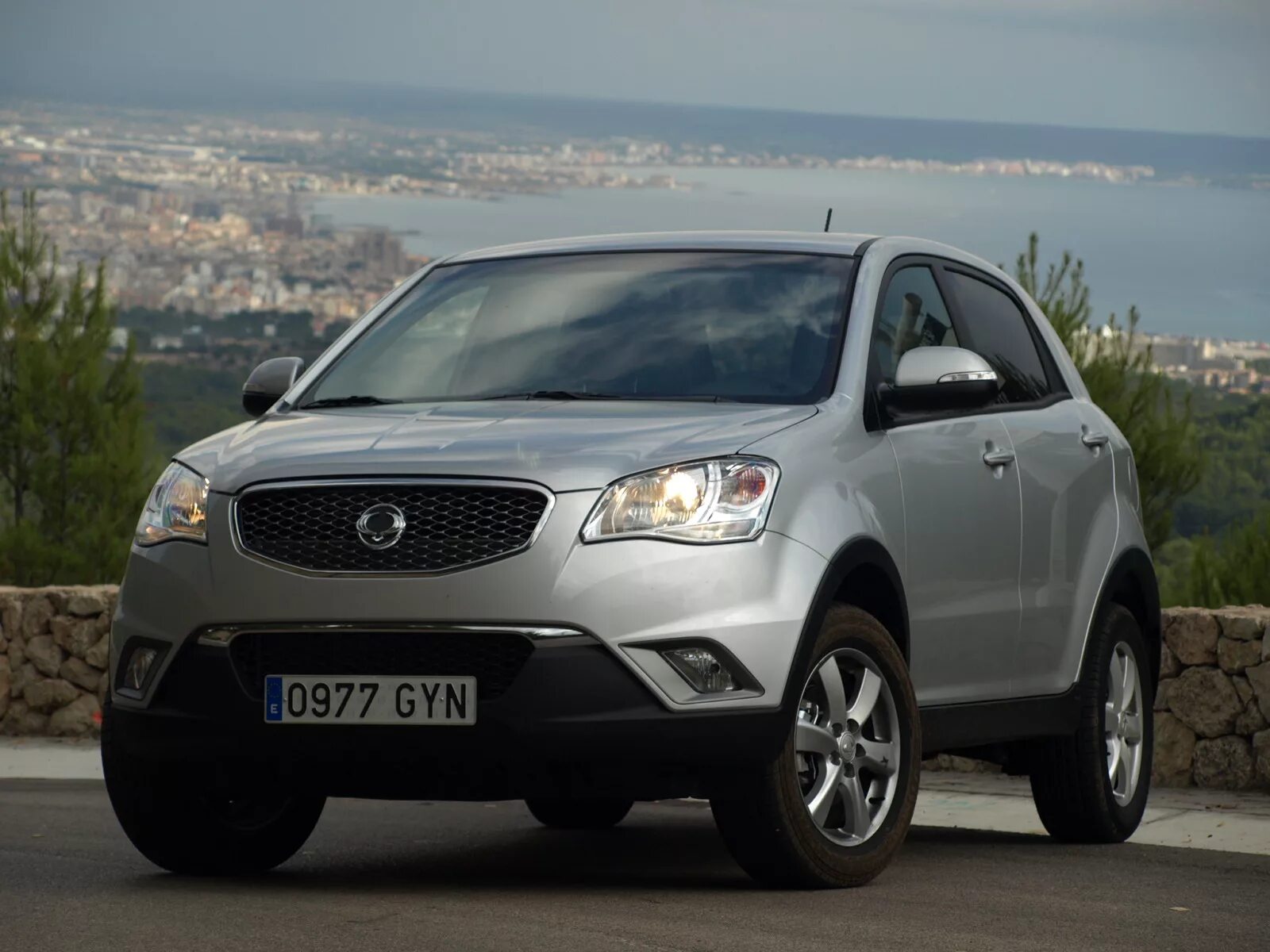 Виды санг енга. SSANGYONG Korando. SSANGYONG Korando 4. SUV SSANGYONG Korando. Саньенг Корандо 2013.