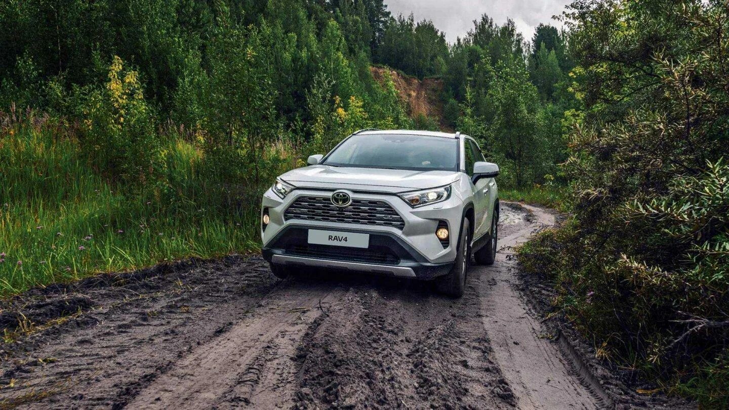 Toyota rav4 hybrid. Toyota rav4 новый. комплектация раф 4 новый. новая тойота rav4 2020. тойота рав 4 в новом кузове.