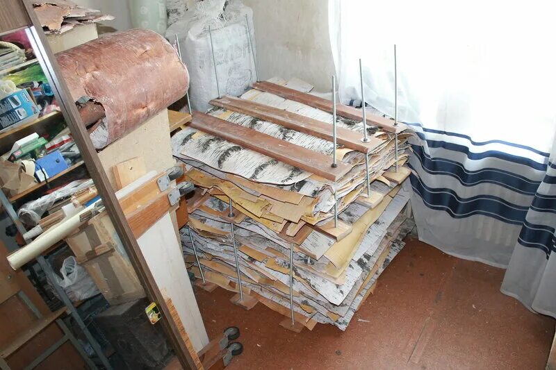 шкатулка из яблони своими руками. туеса из бересты для сыпучих. туеса из бересты,специи перец. шкатулка яблоко e308635. колечко из бересты своими руками.