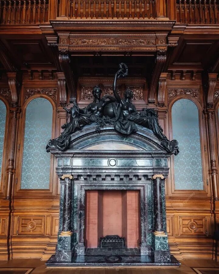 Особняк половцева в санкт-петербурге. Бронзовый зал особняка половцева. Дом архитектора (особняк половцева) (большая морская 52). Большая морская 52 особняк половцева. Дом архитектора половцева санкт-петербург.