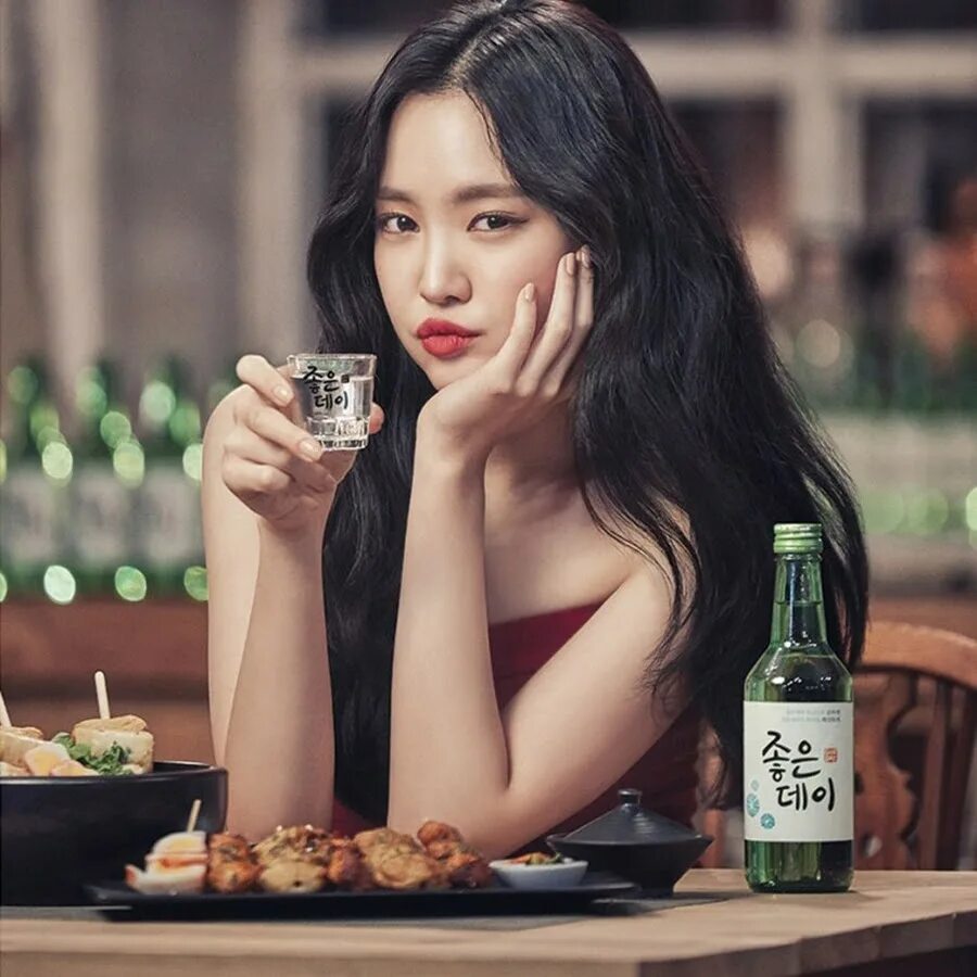 Японские девушки ночные клубы. Девушки южной кореи в ночных клубах. Пьяные азиатские девушки. Дженни соджу. Японские девушки пьяные.