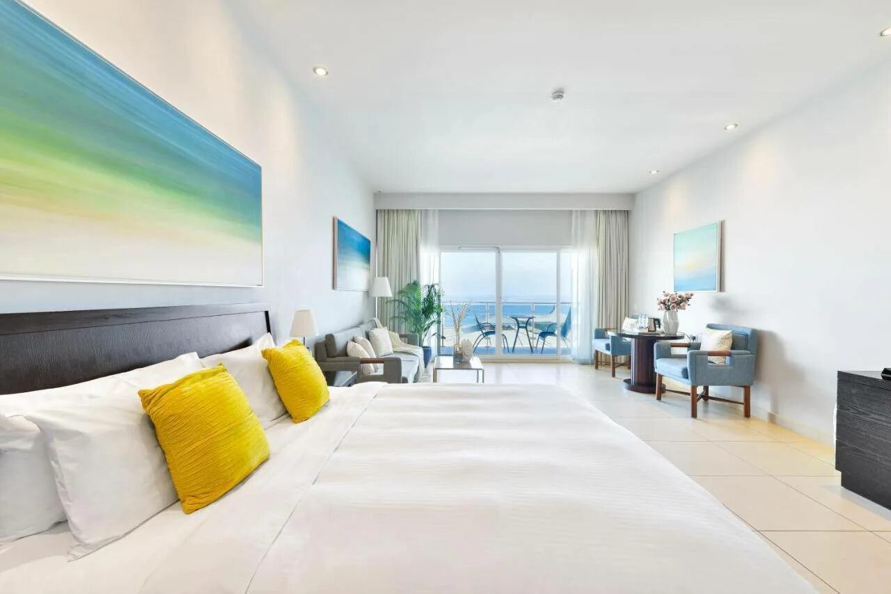 Radisson blu resort 5 оаэ. Рэдиссон блю резорт фуджейра. рэдиссон блю оаэ. фуджейра рэдиссон 5. оаэ пляжные отели фуджейры radisson blu resort fujairah 5*.