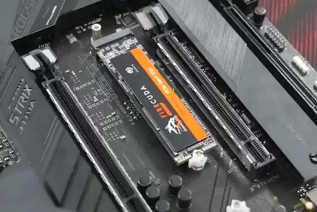 Как правильно устанавливать ssd m2. Asus ssd m2. ssd m2 2080. крепление m.2 ssd asus. крепёж asus m2 ssd.