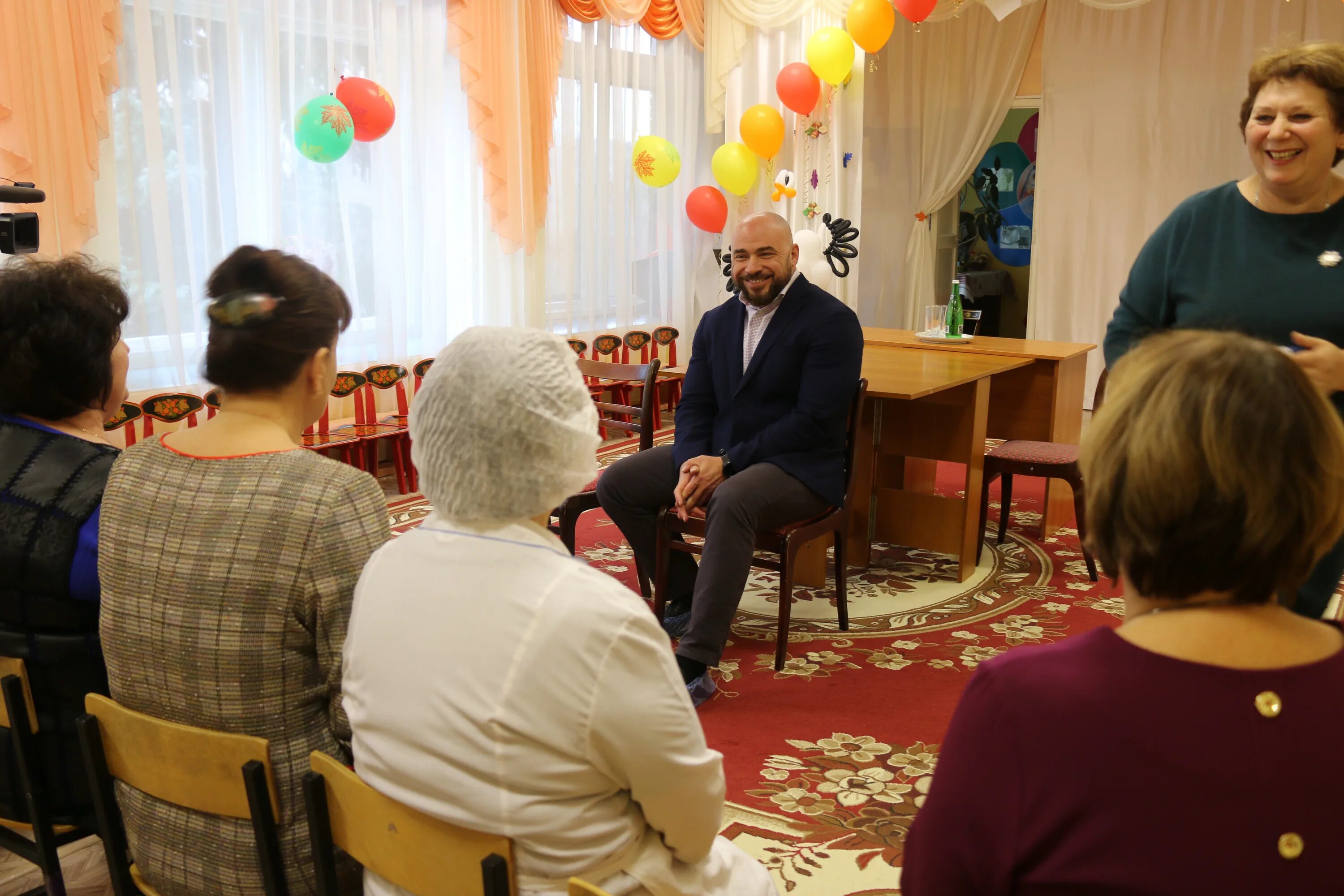 17 садик г. Экскурсия в библиотеку «сюда приходят дети – узнать про все на свете». Сад 32 новомосковск. Сад 32 новомосковск. Детский сад 55 новомосковск.