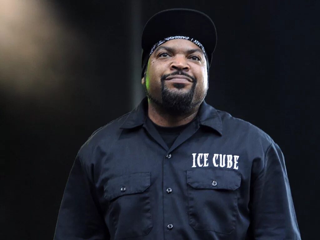 Ice cube man. Ice Cube. Ice Cube рэпер. Айс Кьюб молодой. Ice Cube 2022.