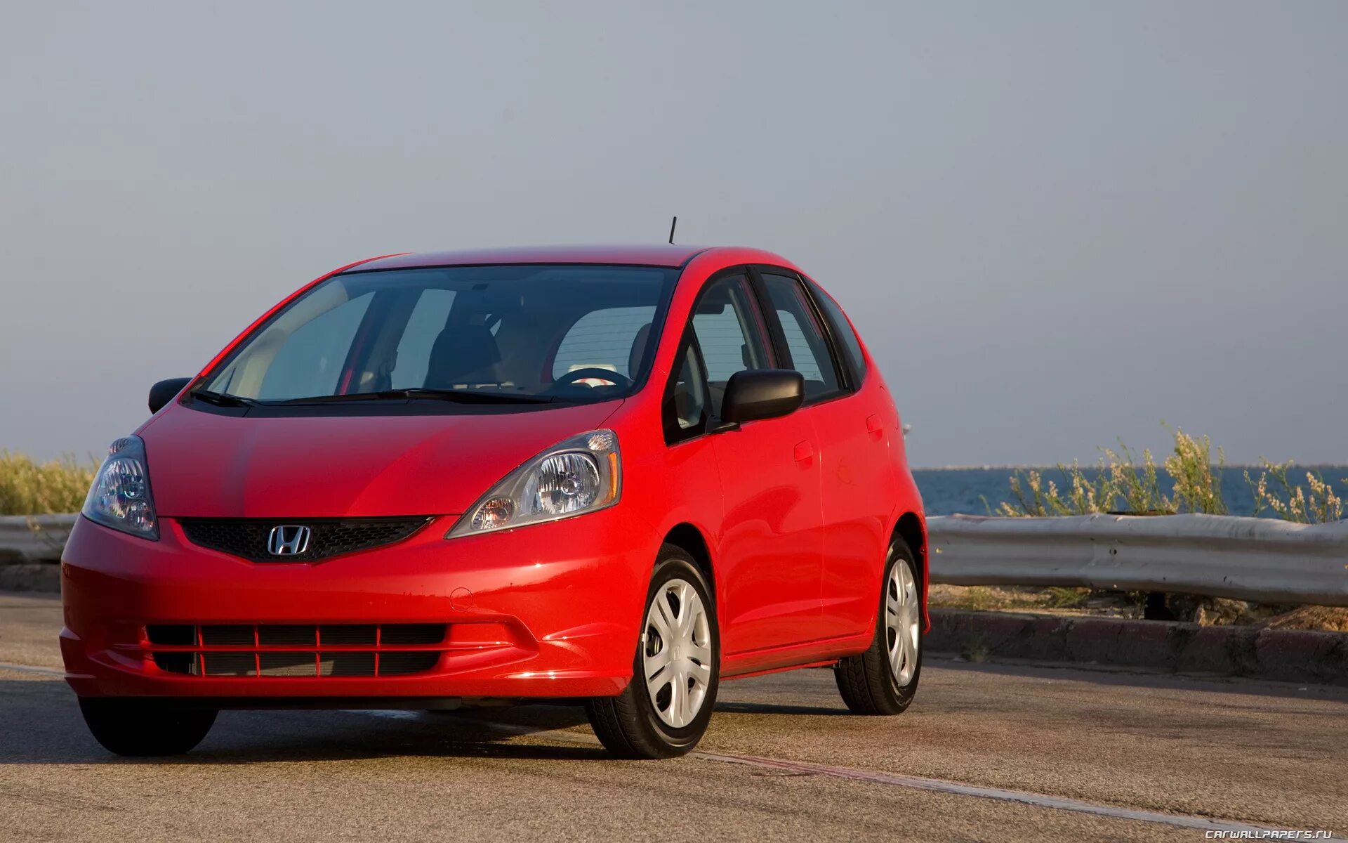 Машина honda fit