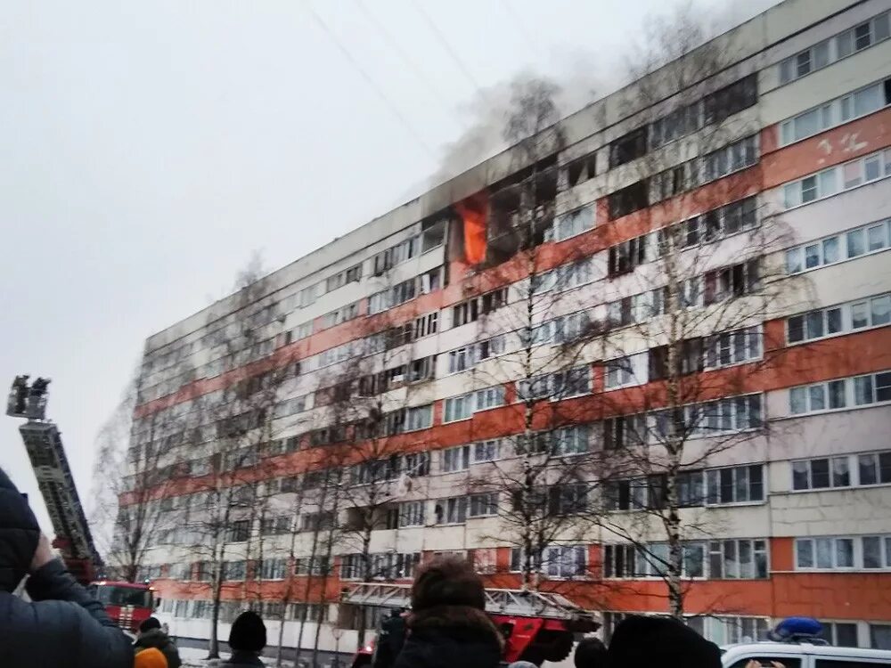 В санкт петербурге взорвался дом. Взорвали дом в петербурге.