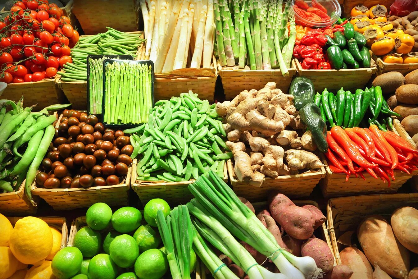 Продукты сельского хозяйства. Экологически чистые продукты питания. Экологически чистые продукты. Органическое производство продуктов. Органические продукты картинки.