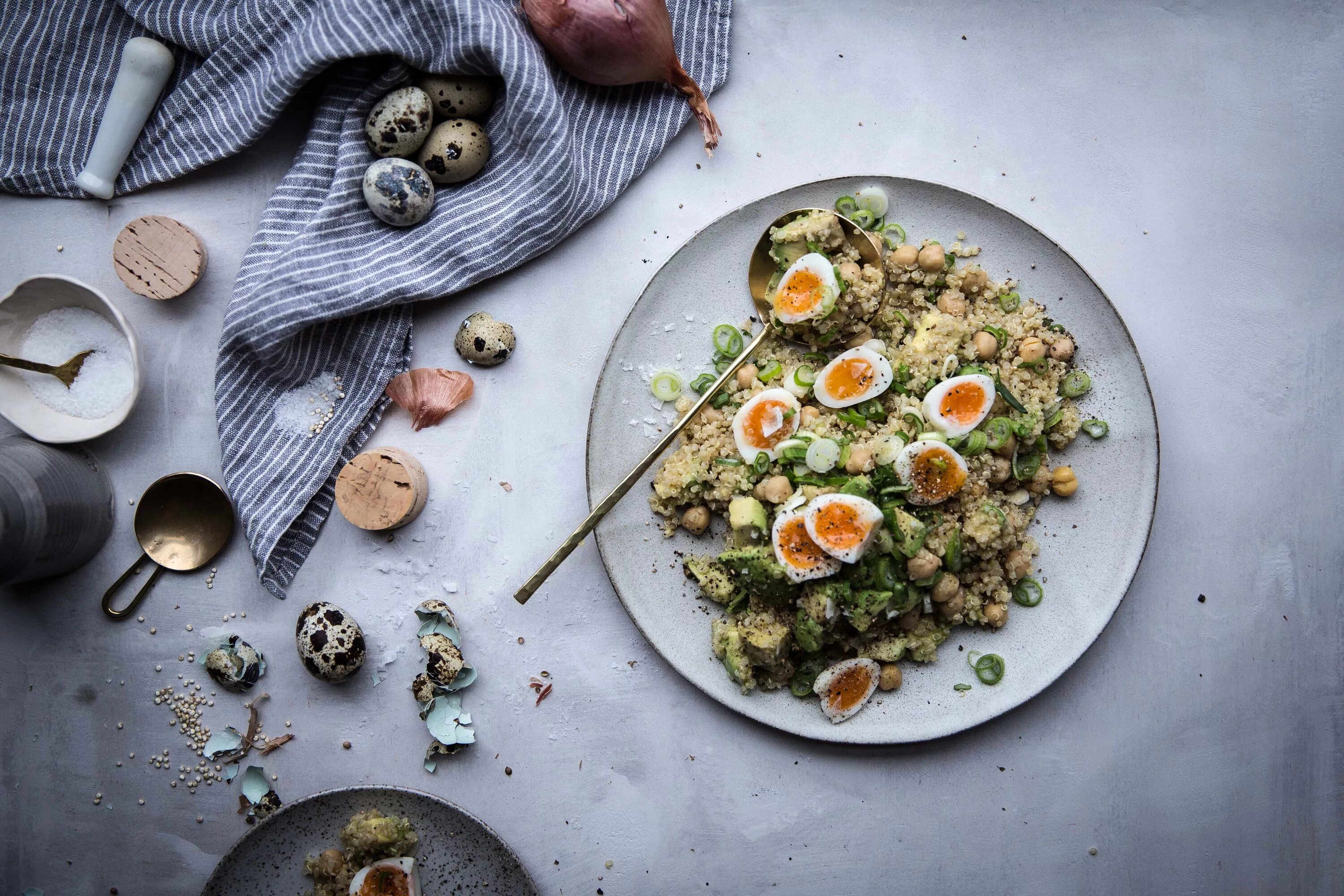 продукты содержащие серу таблица. серое мороженое. черника эстетика. еда серого цвета. продукты с большим содержанием серы.