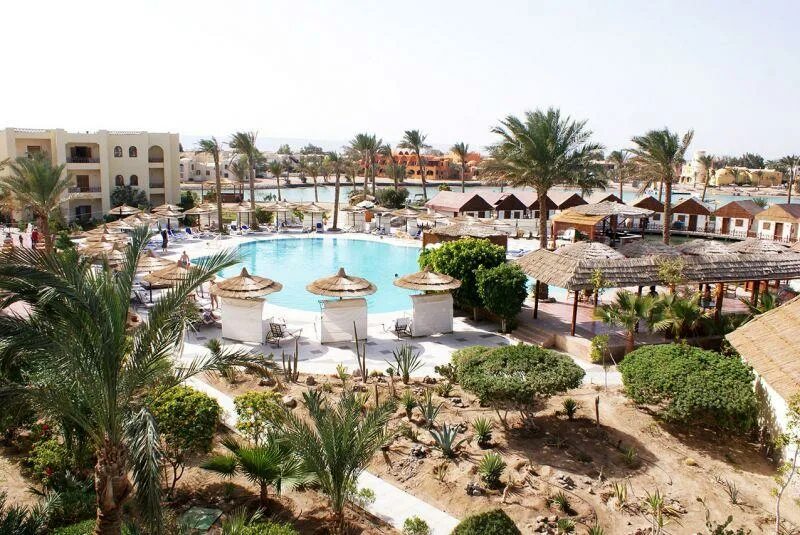 Panorama bungalows resort el gouna 4 эль гуна. Панорама бунгало эль гуна египет. Бунгало в египте хургада. Панорама бунгало резорт хургада. Бунгало резорт эль гуна.